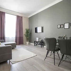 Brand New Luxury 2 Bedroom Near Augarten Apartment Wien