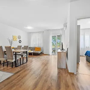  Apartment Neea